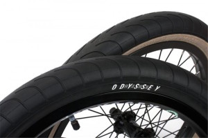 Odyssey Chase Hawk Tires